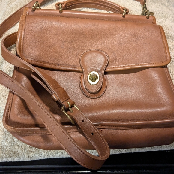 Vintage Coach - Elegant Tan Leather Women's Bag No.B5C-9927 - Picture 1 of 6
